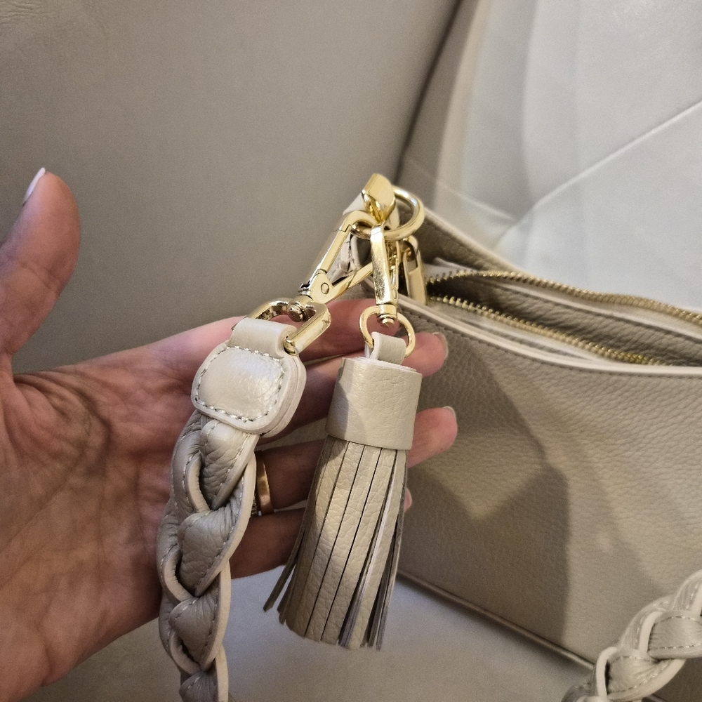Anna Paola Italian Leather Shoulder Bag - Picture 4 of 9